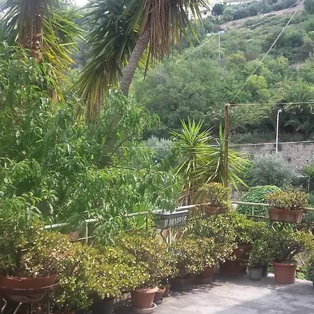 Sole & Luna Appartament بيت للعطل *